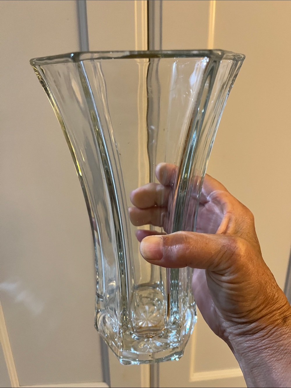 Vintage Indiana Hoosier Glass #4040 is flared at top, hex paneled body 9” tall.